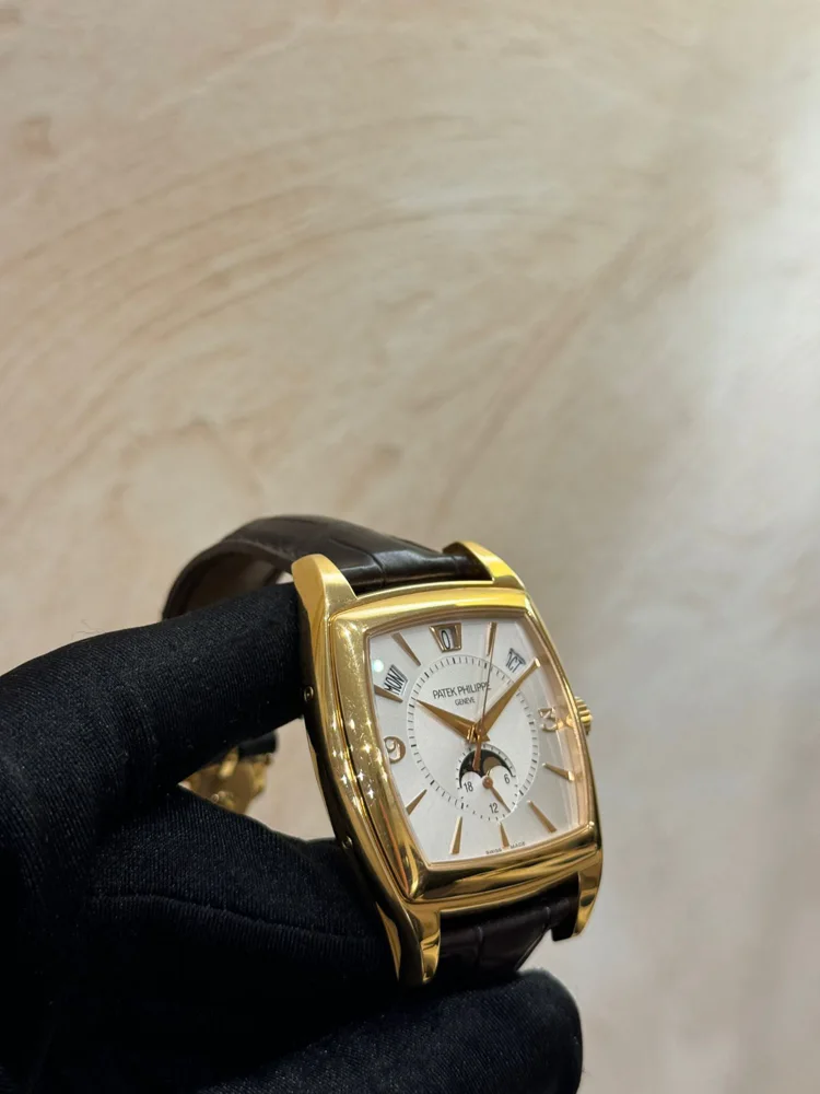 Patek Philippe Gondolo 5135J